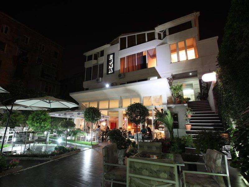 Hotel Eagle Tirana Bagian luar foto