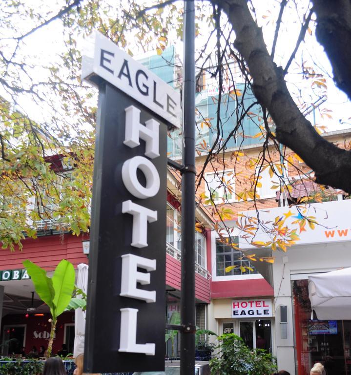 Hotel Eagle Tirana Ruang foto