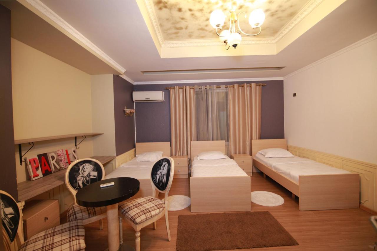 Hotel Eagle Tirana Bagian luar foto